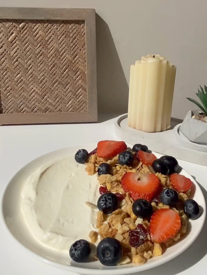 Greek Yogurt with Fresh Berries
