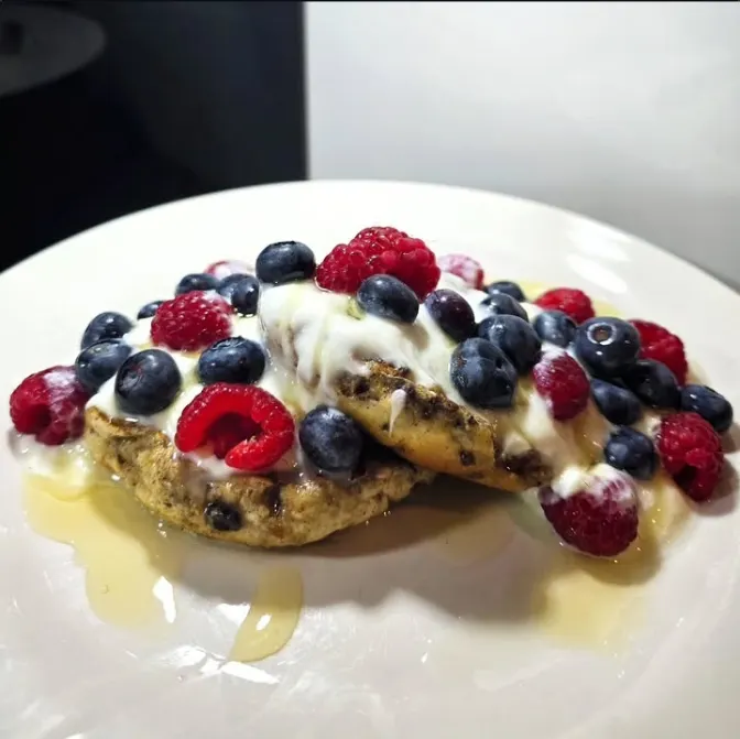 Greek yogurt with berries