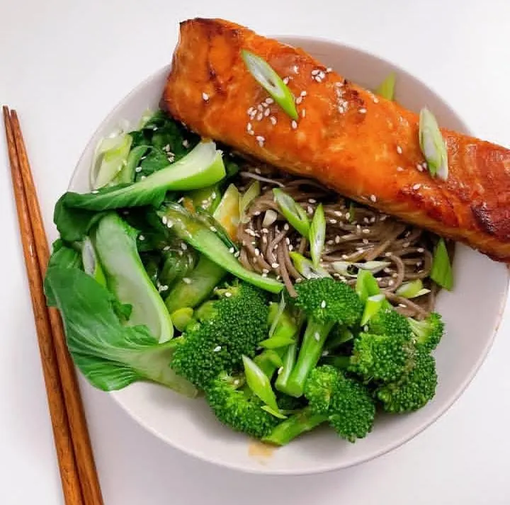 Spicy Miso Salmon Bowls