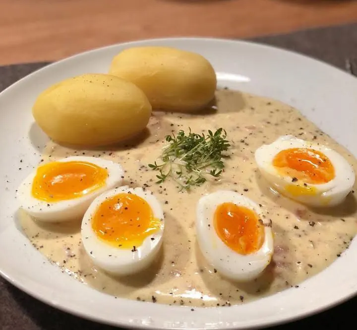 Hard-Boiled Eggs with Spicy Mustard Dip