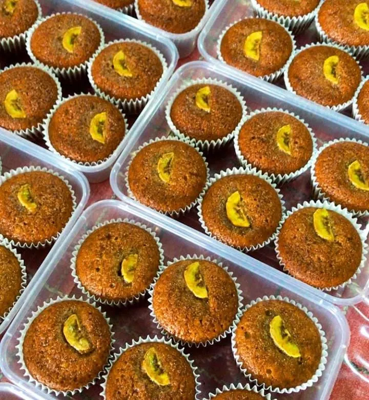 Whole Wheat Banana Muffins