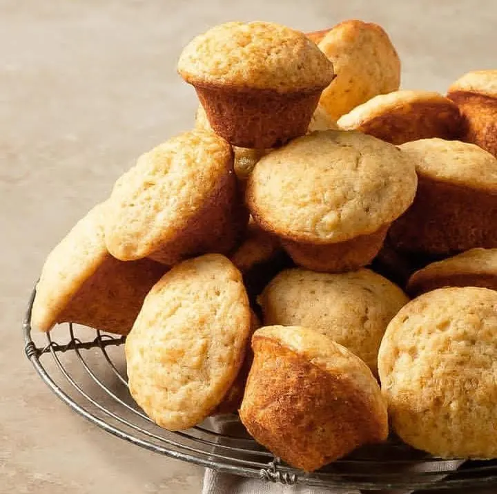 Banana Muffins with Almond Flour