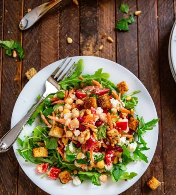 Mediterranean Chickpea Salad