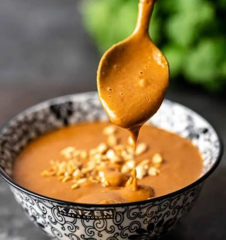 Creamy Peanut Dumpling Sauce