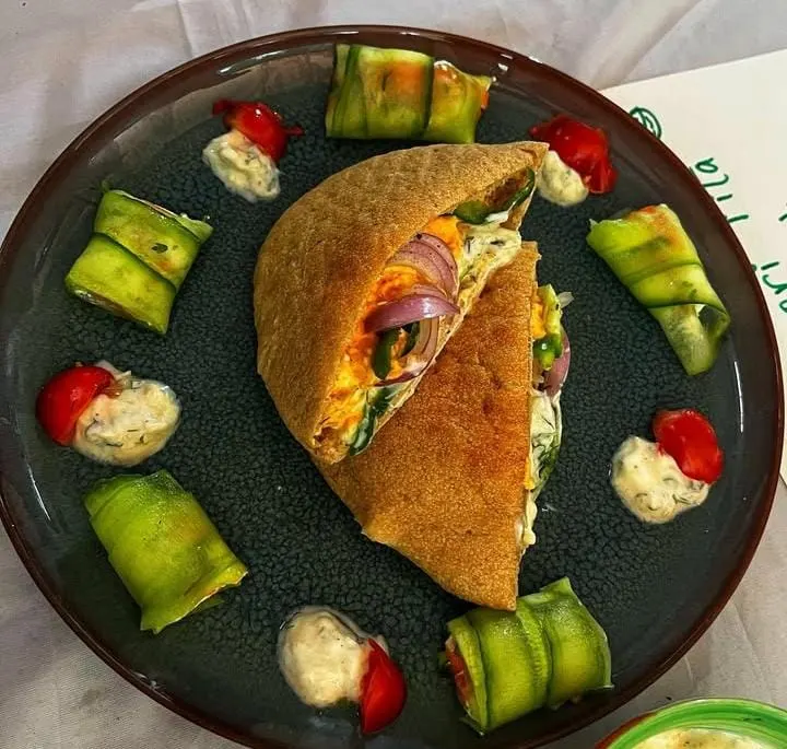 Easy Homemade Pita Pocket Recipes