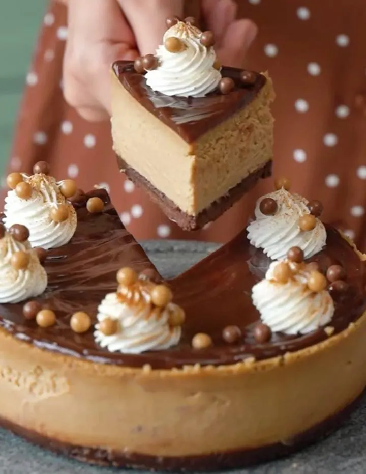 Nutty Coffee Cheesecake