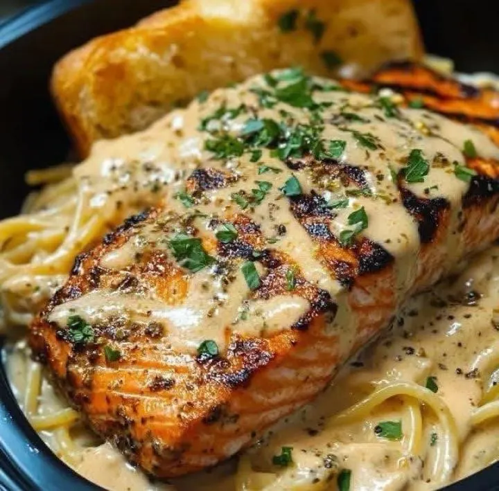 Salmon Alfredo Pasta