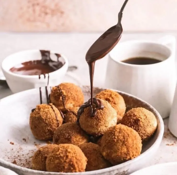 Classic Cinnamon Sugar Donut Holes