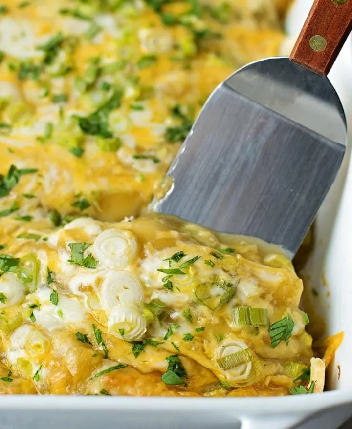 Prepare green Chicken Enchiladas