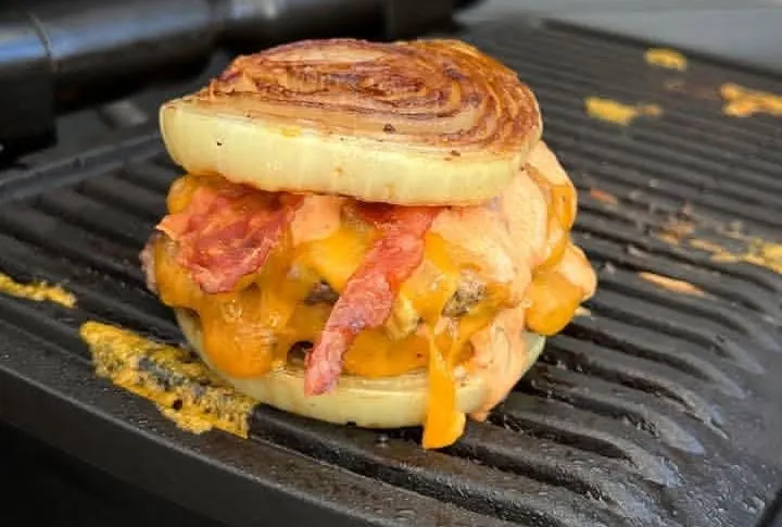 Spicy Jalapeño Flying Dutchman Burger