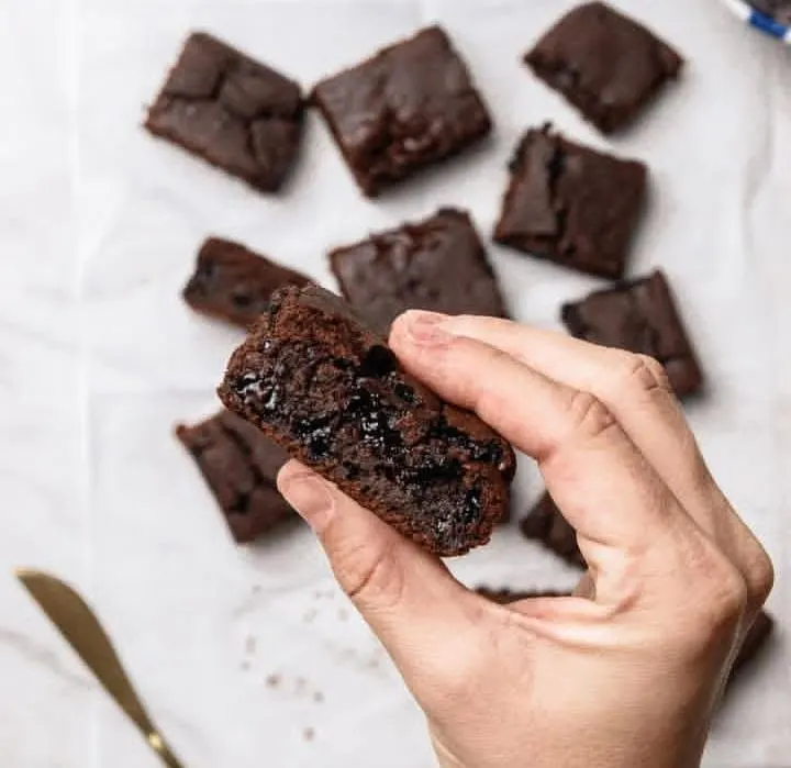 Mint Chocolate Protein Brownies