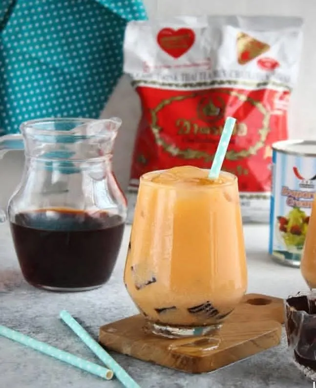 Prepare Homemade Thai Tea