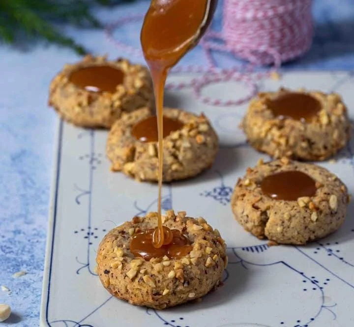 Salted Caramel Hazelnut Cookies