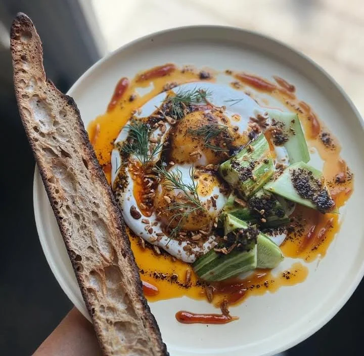 Prepare Turkish Eggs