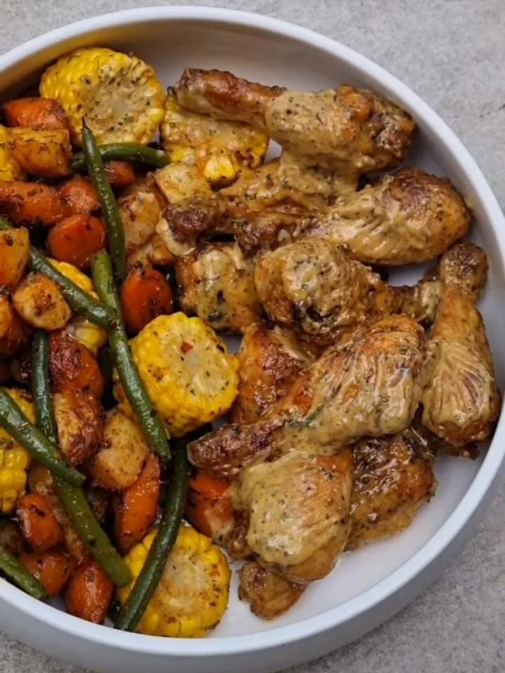Lemon-Herb One-Pan Chicken with Roasted Veggies