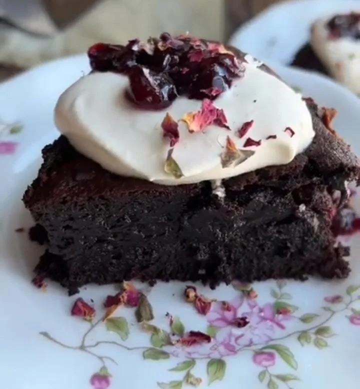 Chocolate Cherry Dump Cake