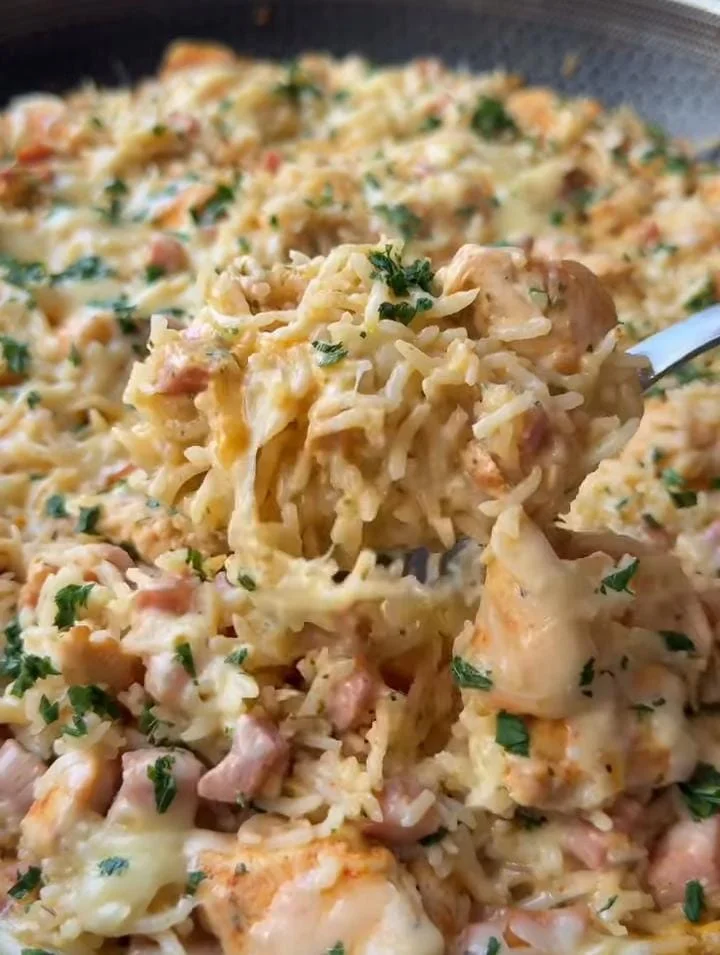 Cheesy Chicken and Rice
