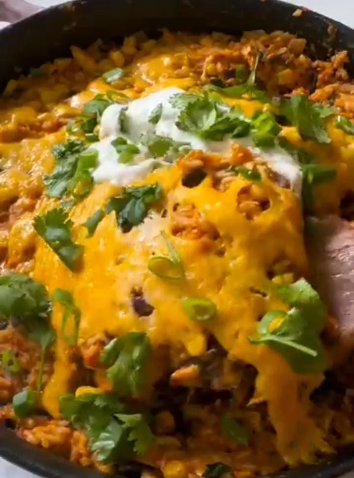 Cheesy Chicken and Rice