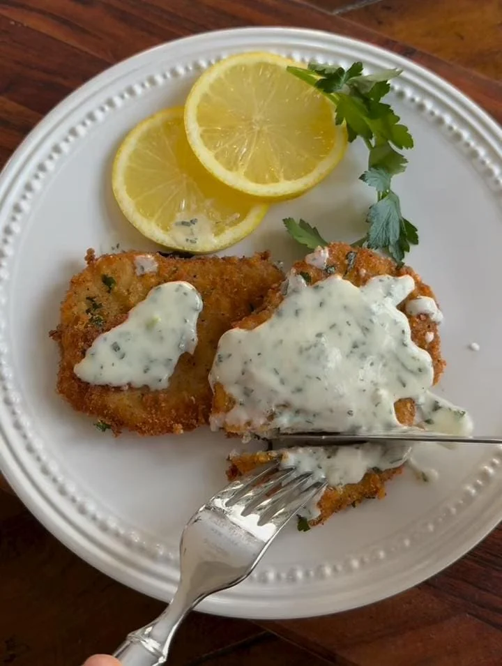 Classic Lemon-Capers Piccata-Style Pork Cutlets