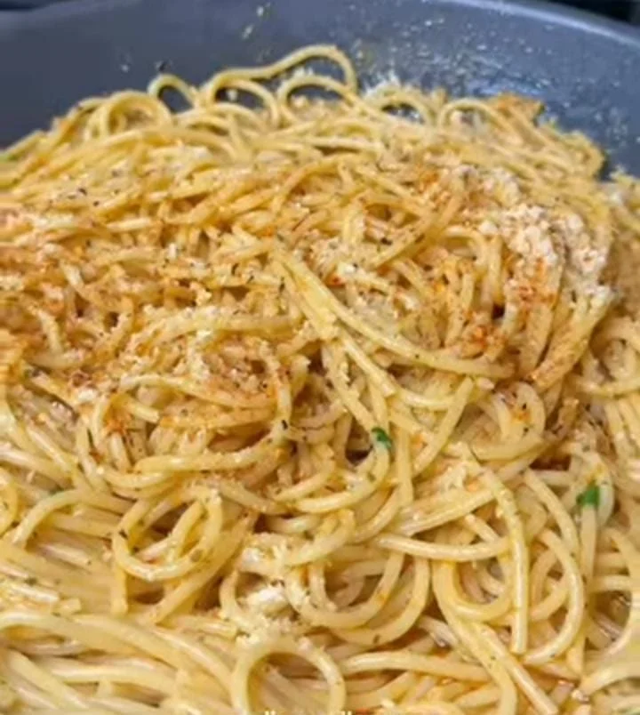 Parmesan Spinach Butter Noodles