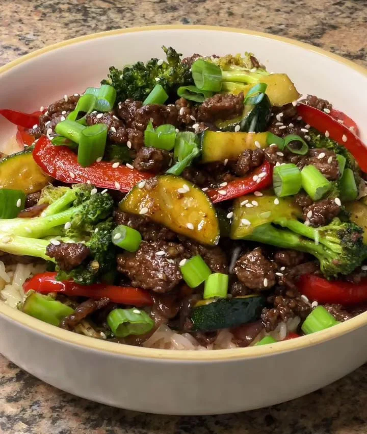 Ground Beef and Cauliflower Rice Stir-Fry