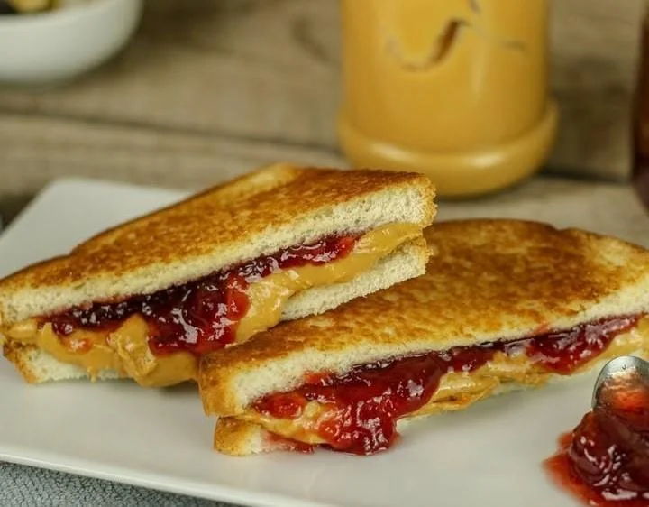 Peanut Butter and Jelly Sandwich 