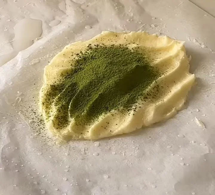 Matcha Latte (Creamy and Sweet)