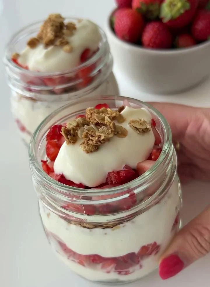 Berry-Lime Greek Yogurt Parfait