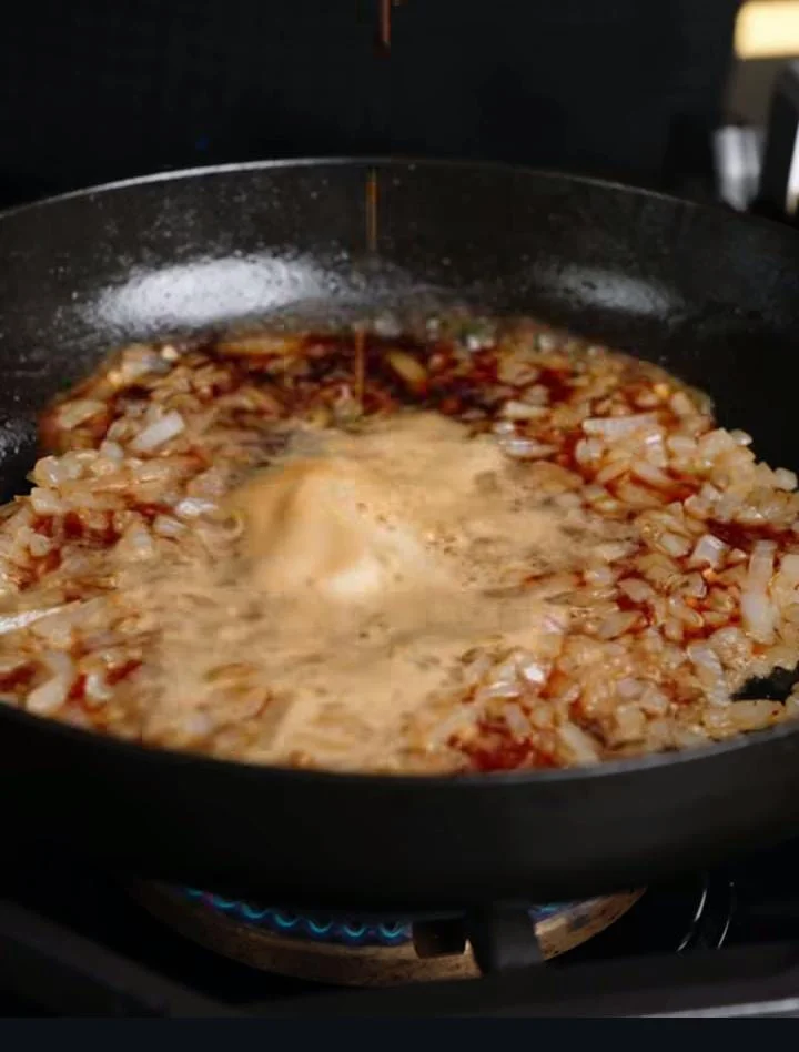 Caramelize the Onion