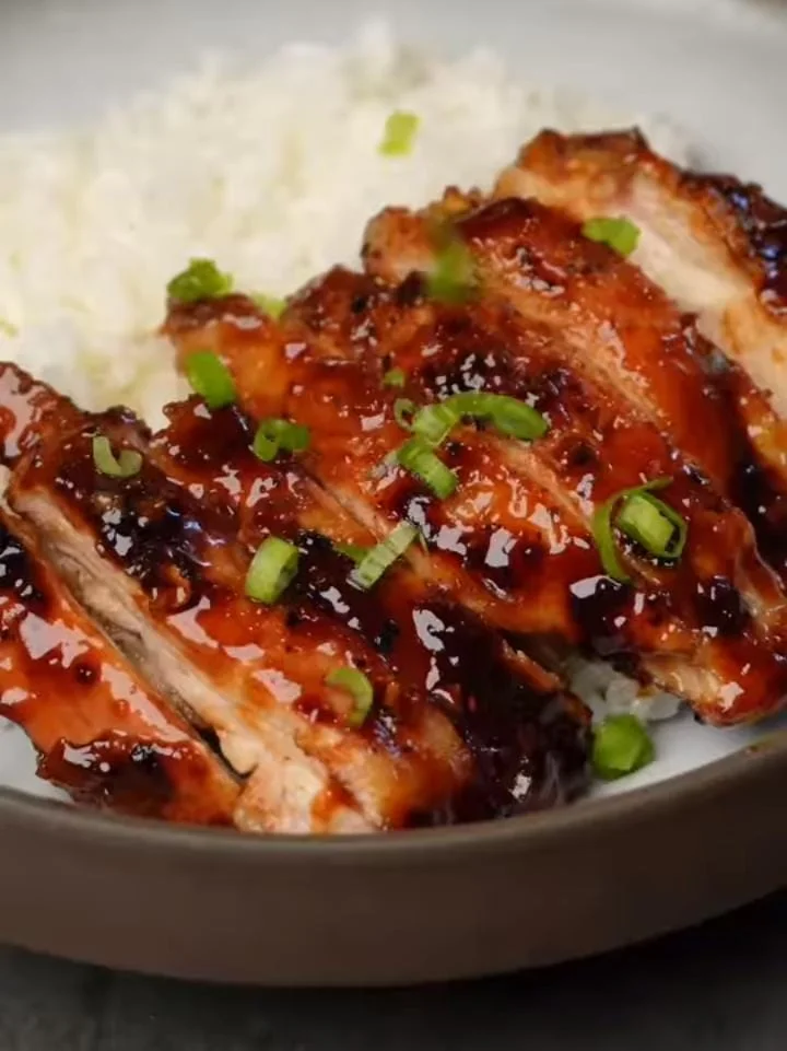 Garlic-Chili Honey Soy Chicken