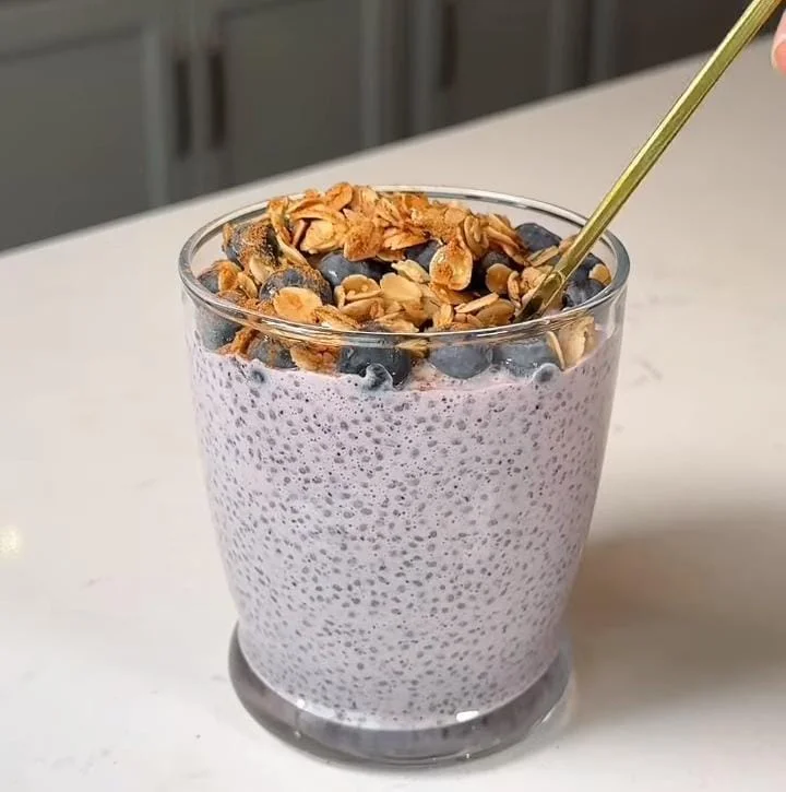 Blueberry Chia Pudding Parfait 