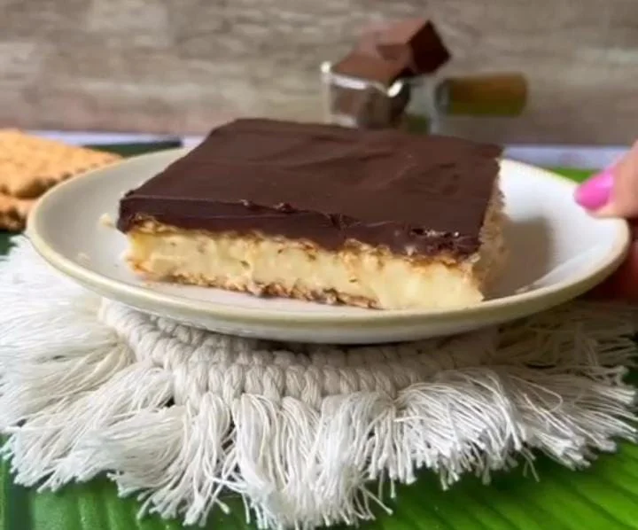 Chocolate Hazelnut Éclair Variation