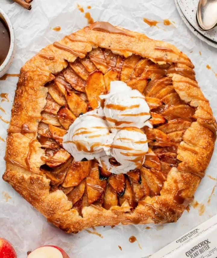 Rustic Apple Cinnamon Galette