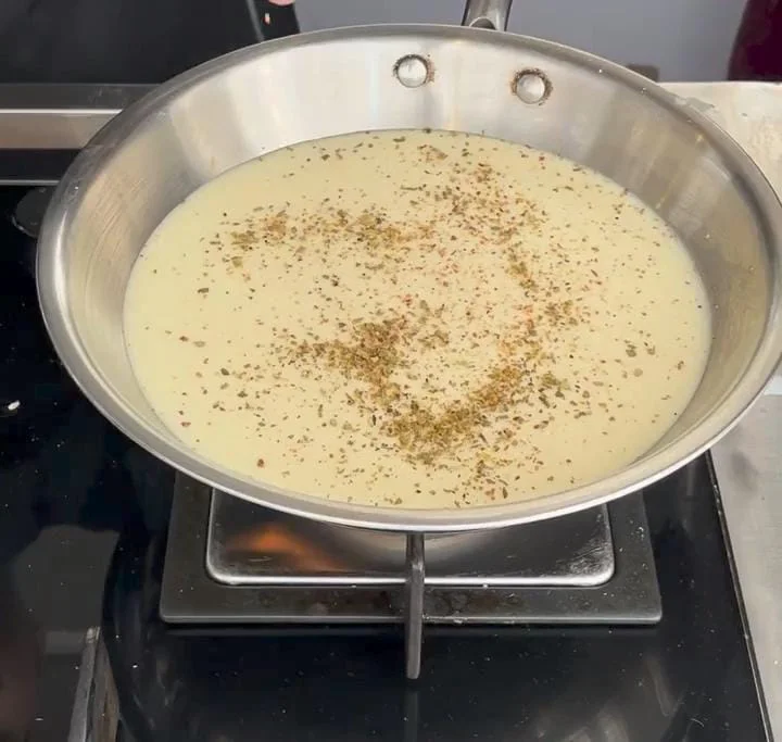 How to Prepare Béchamel Sauce