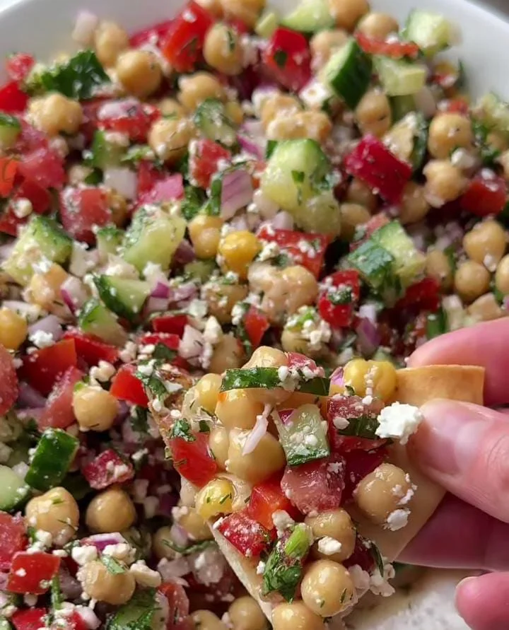 Mediterranean Chickpea Salad
