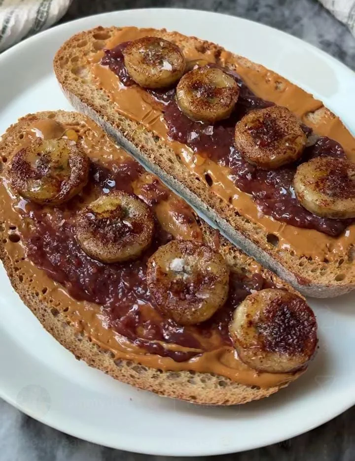 Banana Peanut Butter Toast Bites