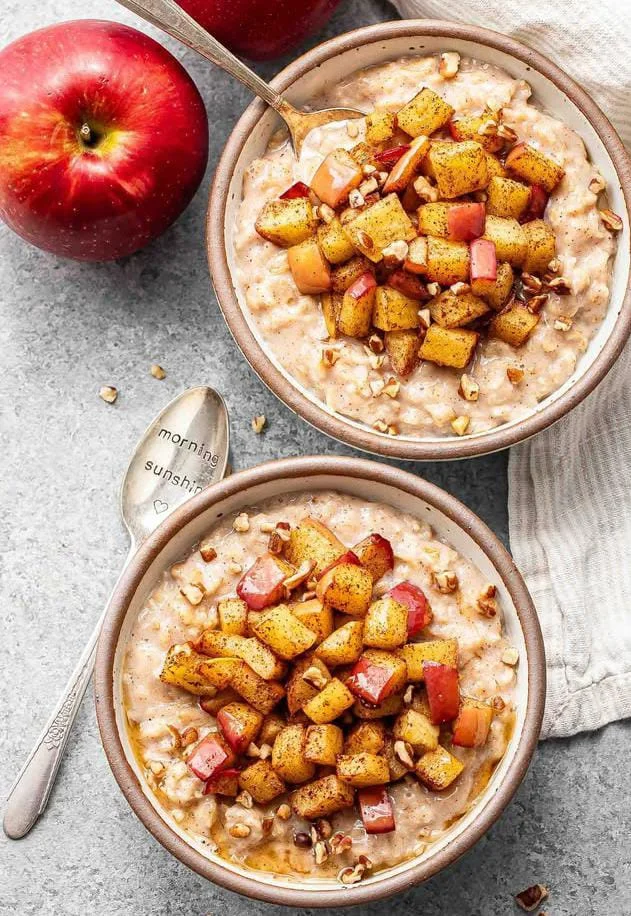 Apple Cinnamon Oatmeal