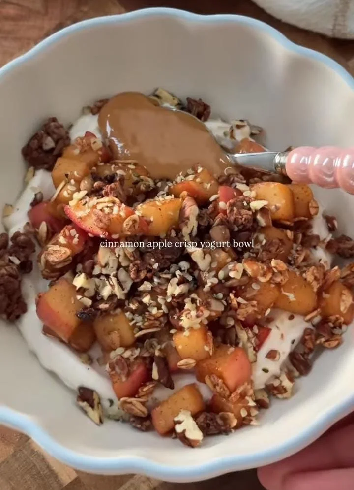 Apple Cinnamon Yogurt Bowl