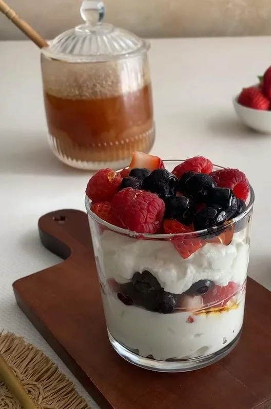 Greek Yogurt Breakfast Parfait Bar