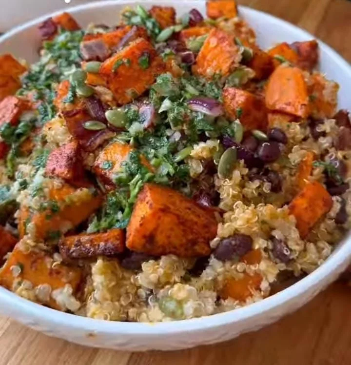 Quinoa and Black Bean Power Bowl