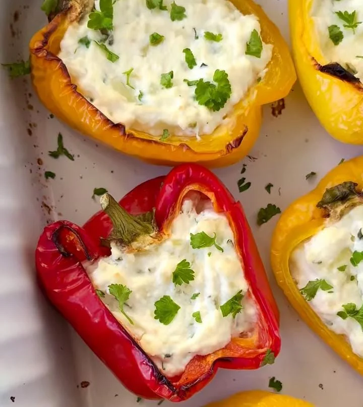 Mediterranean Lunch Ideas | Quinoa Stuffed Peppers
