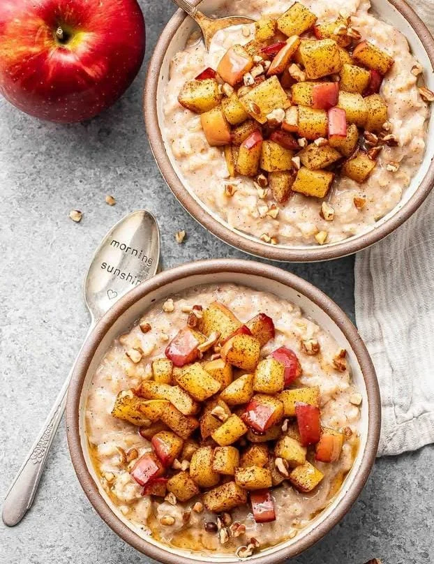 Apple Cinnamon Overnight Oats