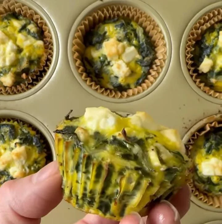 Mediterranean Spinach and Feta Egg Muffins