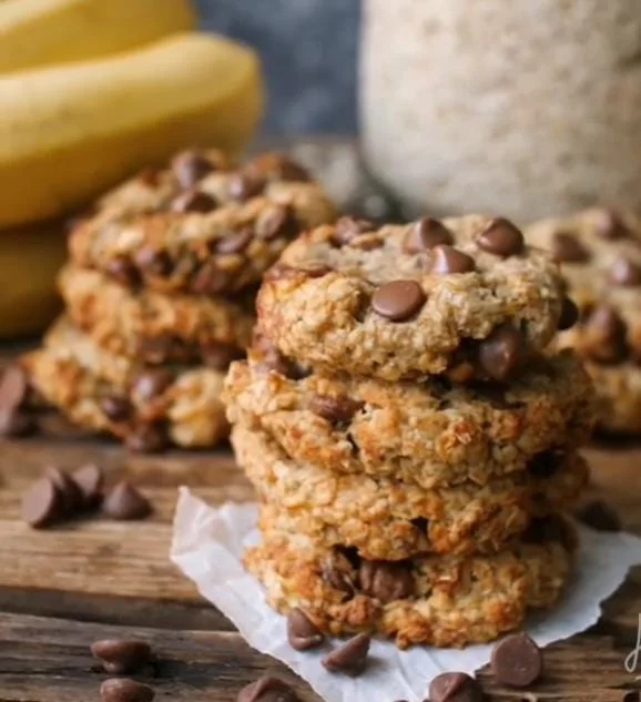 Protein Banana Oat Cookies
