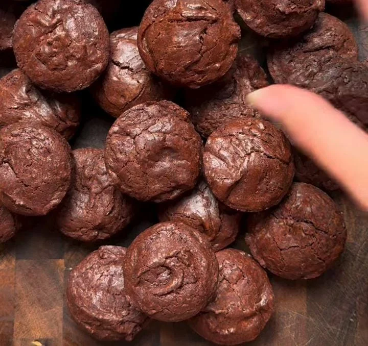 Protein Brownie Batter Bites