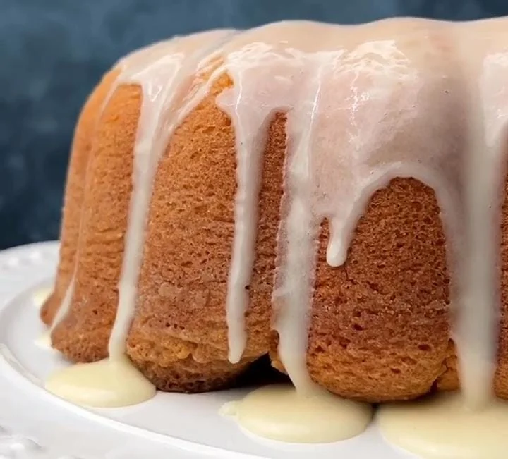 Classic Vanilla Butter Pound Cake