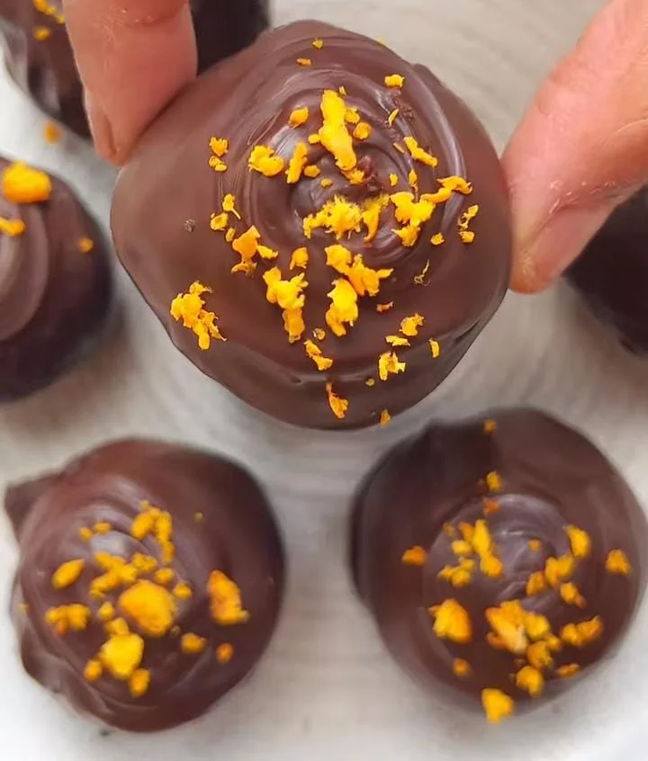 Chocolate Protein Energy Balls