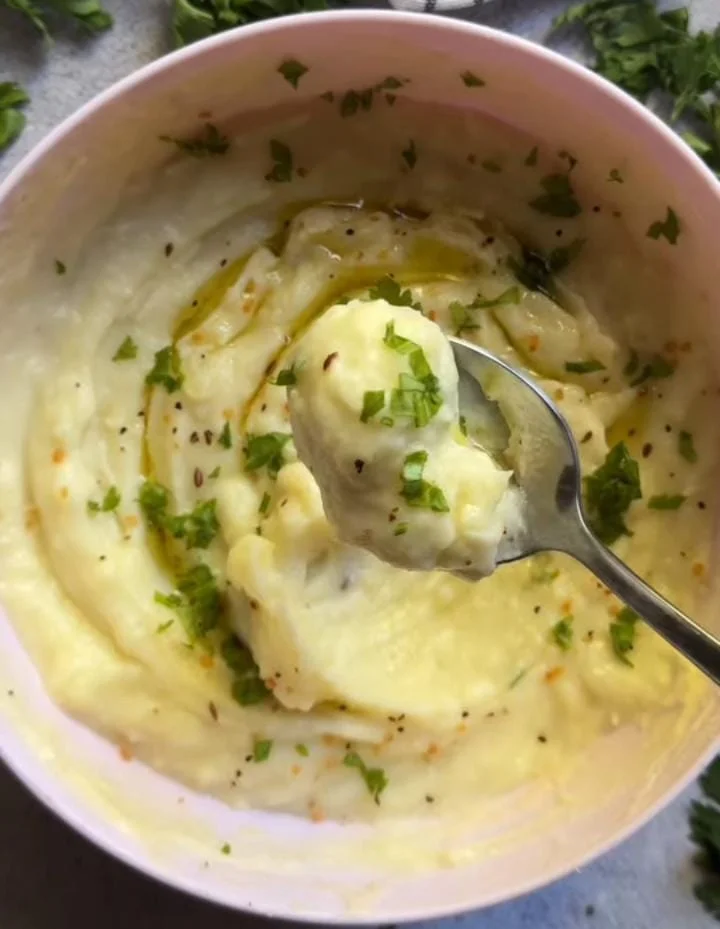 Cauliflower Mashed “Potatoes”