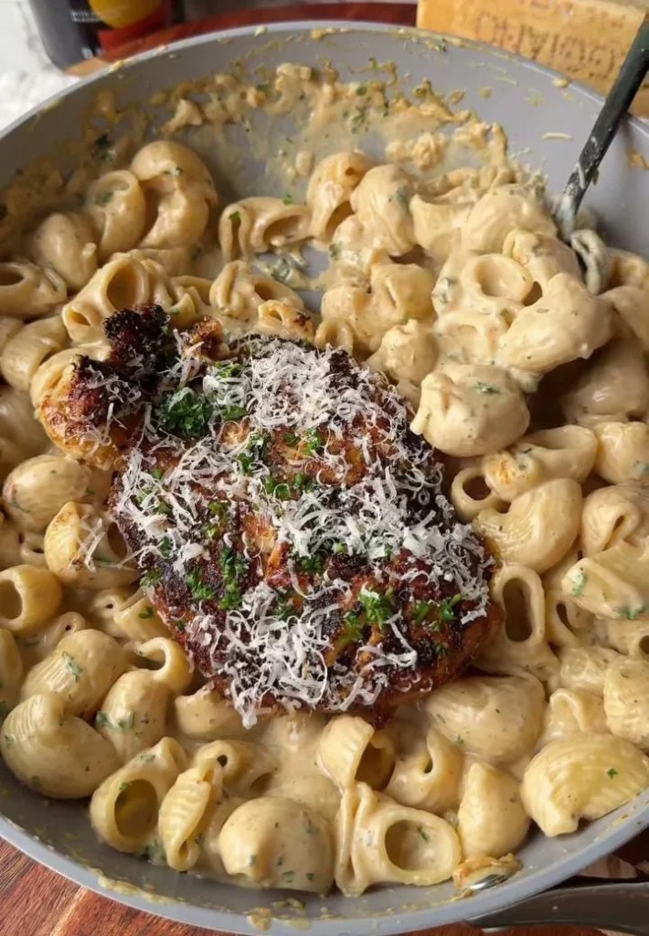 Creamy Garlic Parmesan Chicken Pasta