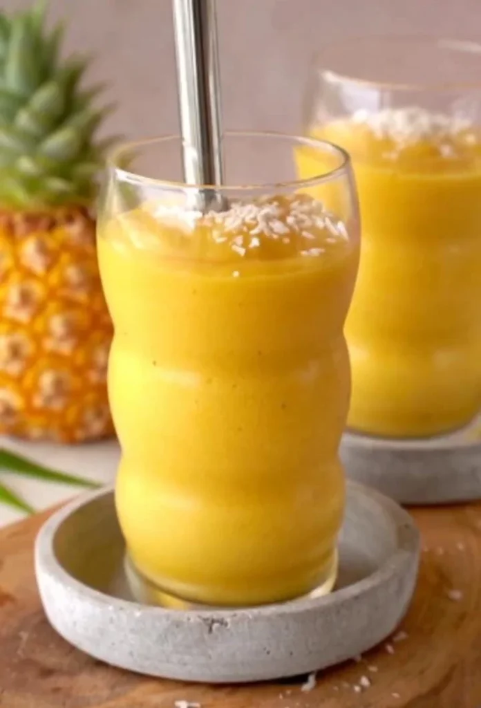  Tropical Mango Pineapple Smoothie